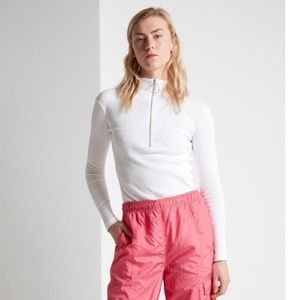 SINCERELY, TOMMY VALLEY SWEATER - WHITE